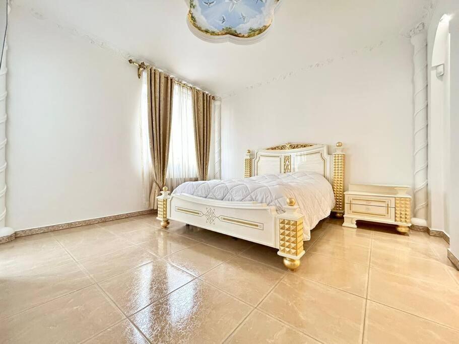 Luxurious Apartment In The Center Of Брюссель Экстерьер фото