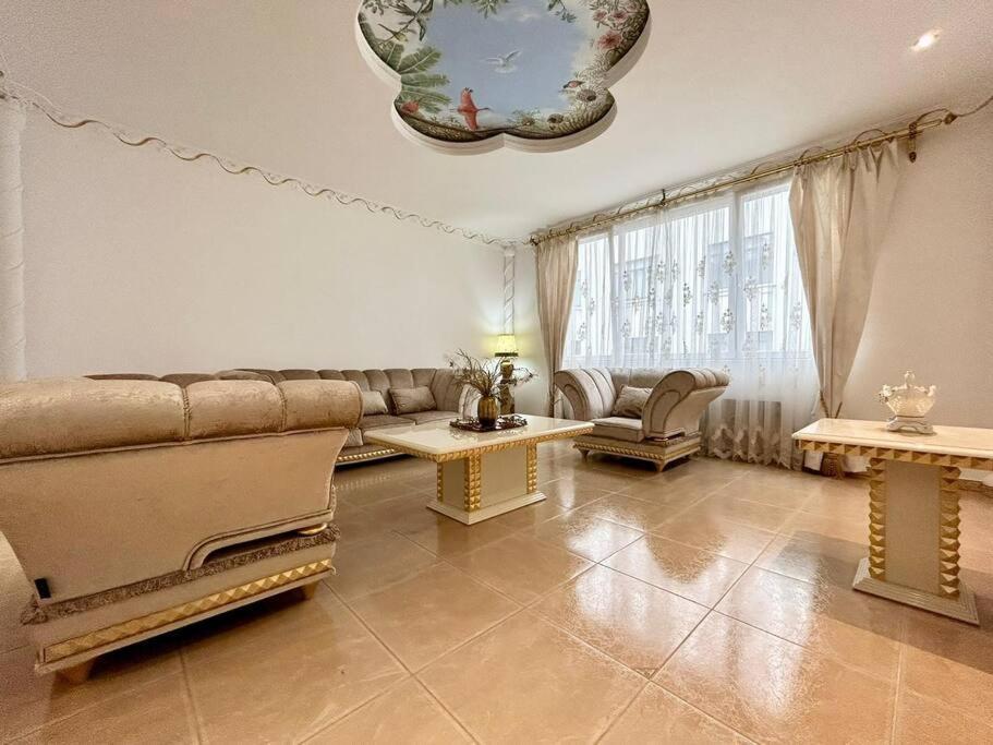 Luxurious Apartment In The Center Of Брюссель Экстерьер фото